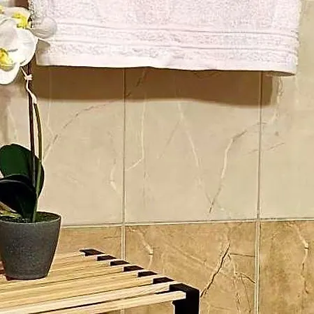 A & A For 2 Pax Hotell 5*