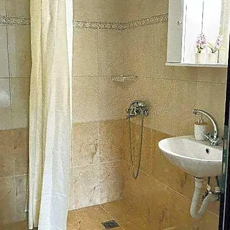 Hotell A & A For 2 Pax