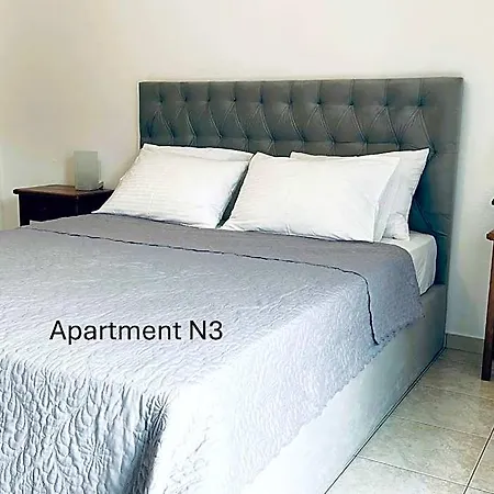 A & A For 2 Pax Hotell